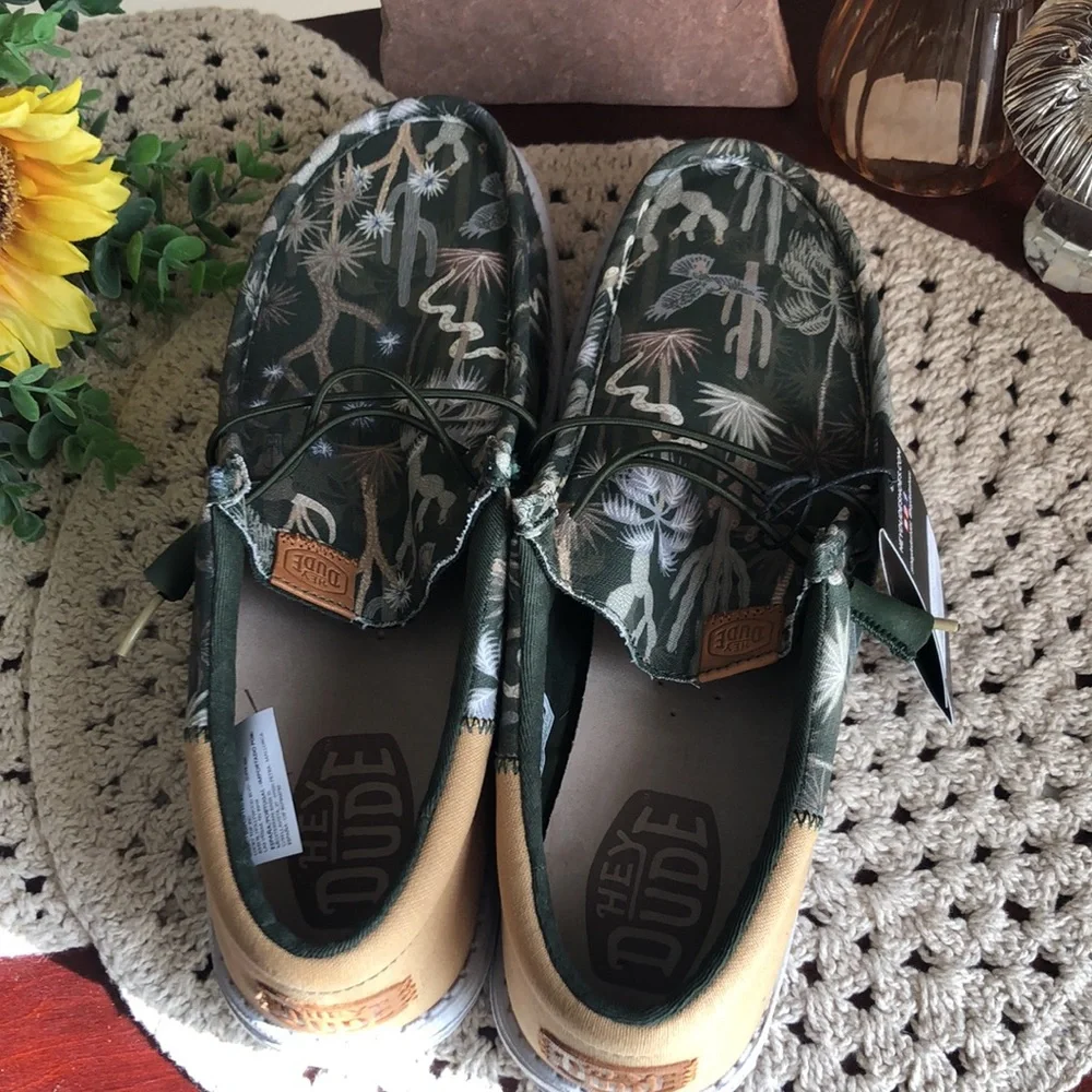 Men’s HEY Dude Wally Funk Oasis Slip Ons SIZE 12 - Picture 6 of 16